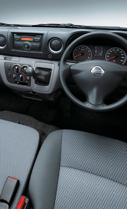 01 urvan 2022 lhd interior mobile