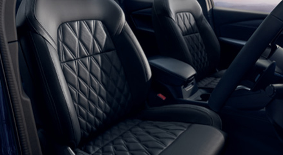Qashqai Diamond Stitched Massage Leather Seats