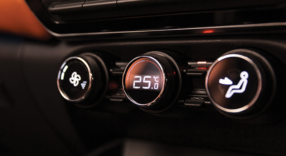 CLIMATISATION AUTOMATIQUE-Vehicule Feature Image